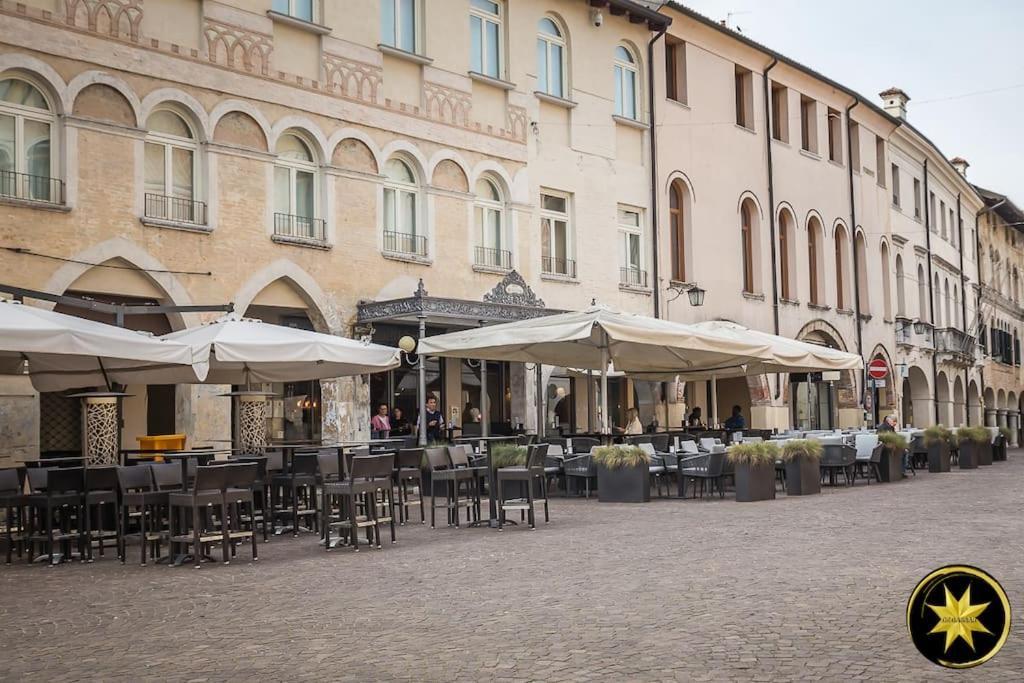 De Caesar Suite Pordenone Luaran gambar